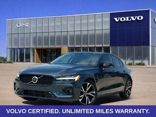 2024 Volvo S60 B5 Plus Dark Theme Sedan