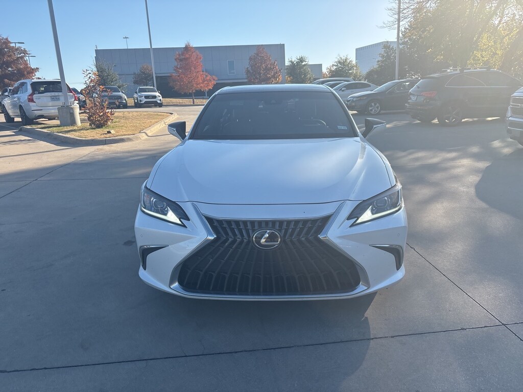 Used 2023 Lexus ES 350 Luxury Sedan