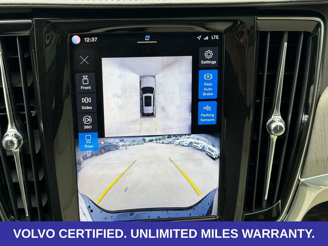 2025 Volvo V90 Cross Country Ultra - Photo 23