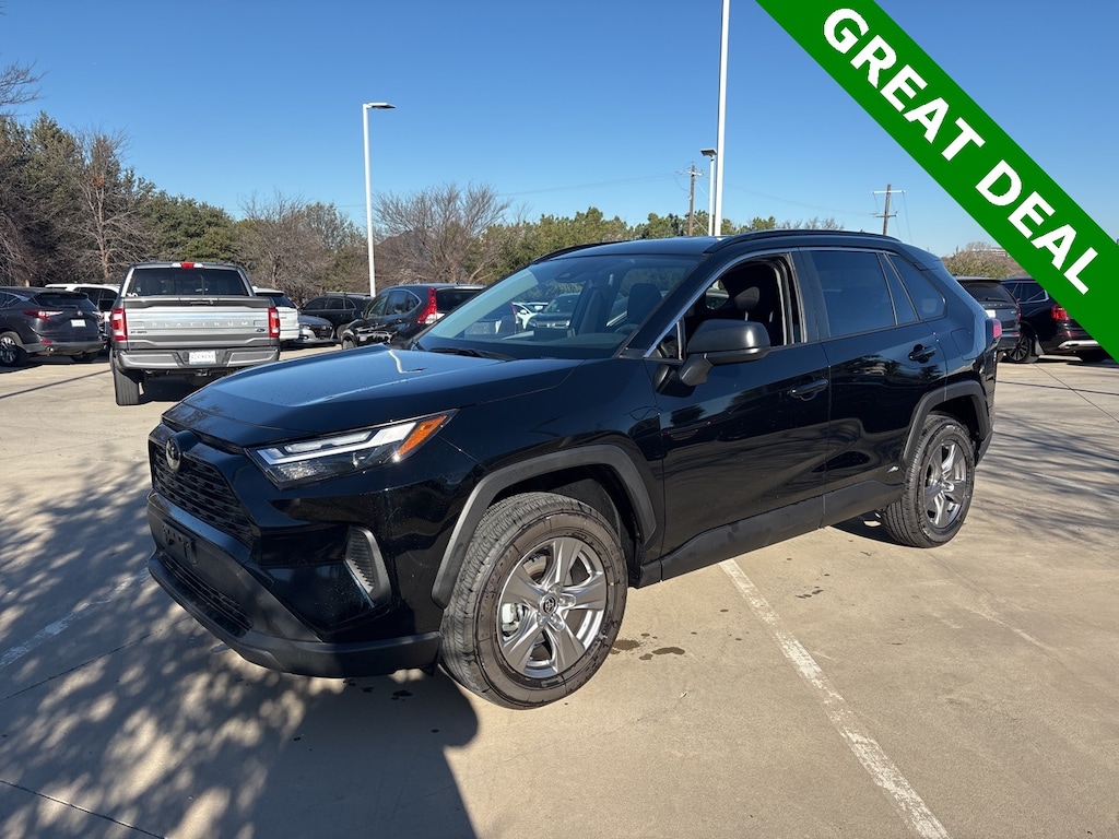 Used 2025 Toyota RAV4 Hybrid LE SUV