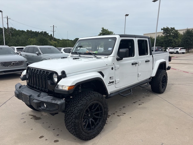 2022 Jeep Gladiator Altitude Truck