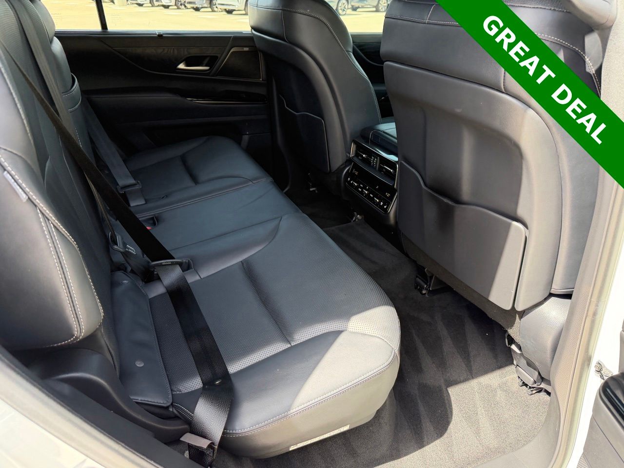 2024 Lexus LX Luxury - Photo 38
