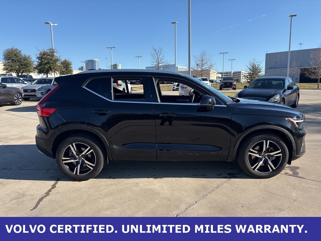 Certified 2023 Volvo XC40 B5 Plus Bright Theme SUV