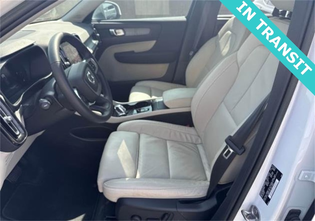 Certified 2023 Volvo XC40 B5 Plus Bright Theme SUV