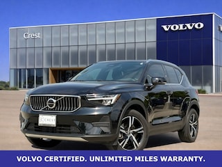 2025 Volvo XC40 B5 AWD SUV