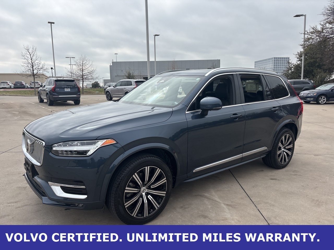 2023 Volvo XC90 B6 Plus Bright Theme 7-Passenger AWD