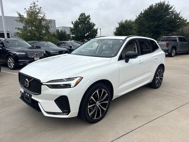2025 Volvo XC60 B5 Plus SUV