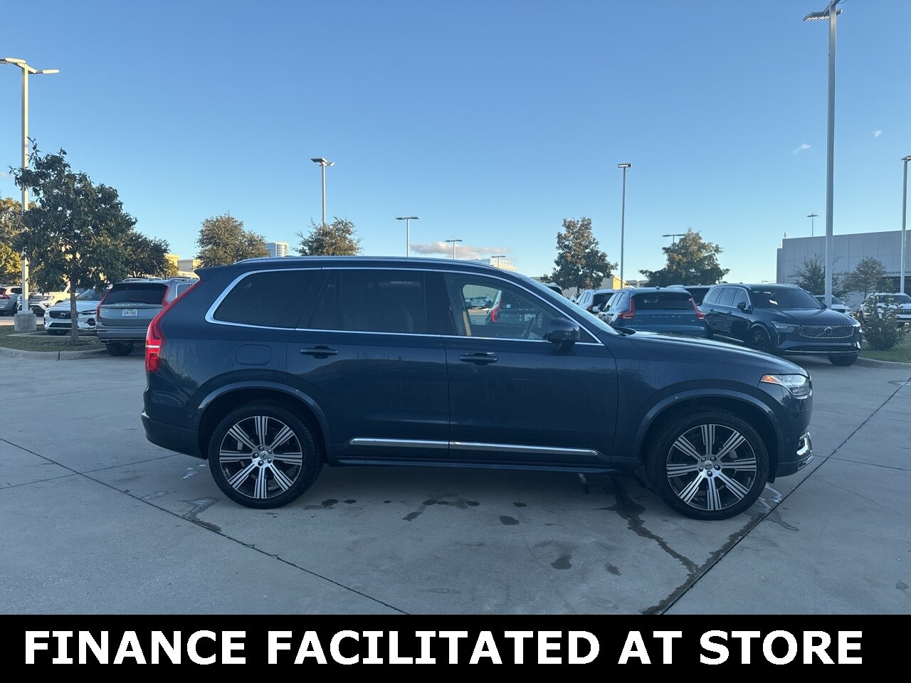 2024 Volvo XC90 Ultimate photo 2