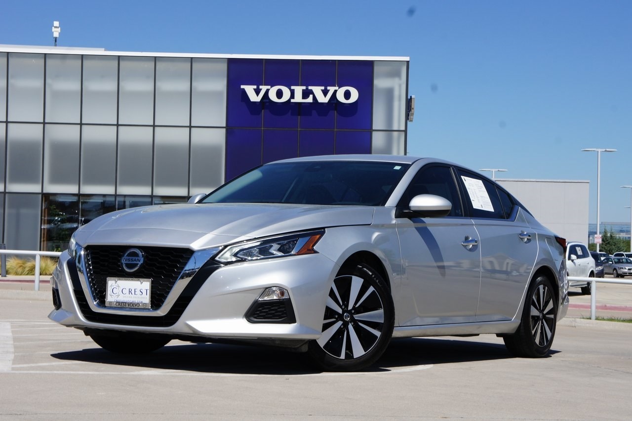 Used 2022 Nissan Altima SV with VIN 1N4BL4DVXNN308533 for sale in Frisco, TX