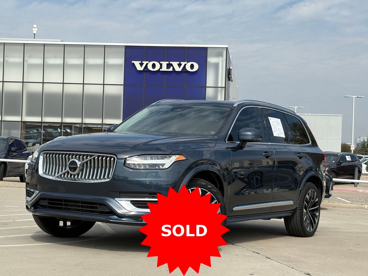 2024 Volvo XC90 B6 Ultimate Bright Theme 7-Passenger AWD