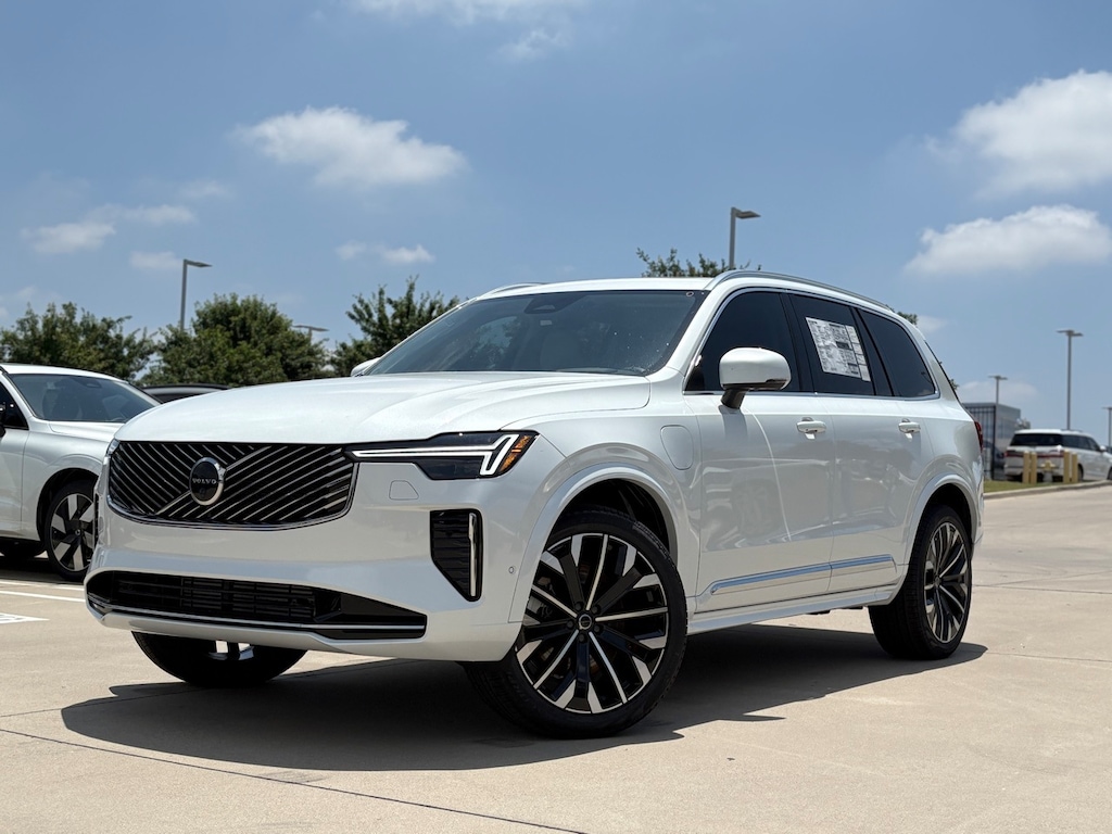 New 2025 Volvo XC90 plug-in hybrid T8 (2025.5) Ultra 7-Seater SUV