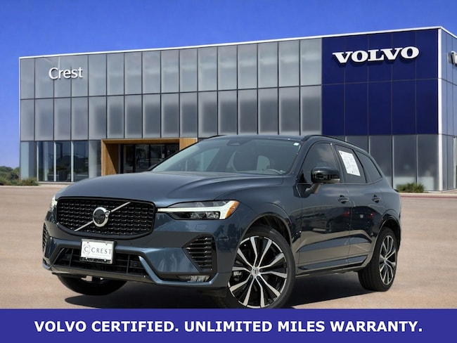 2024 Volvo XC60 B5 Plus Dark Theme AWD's photo