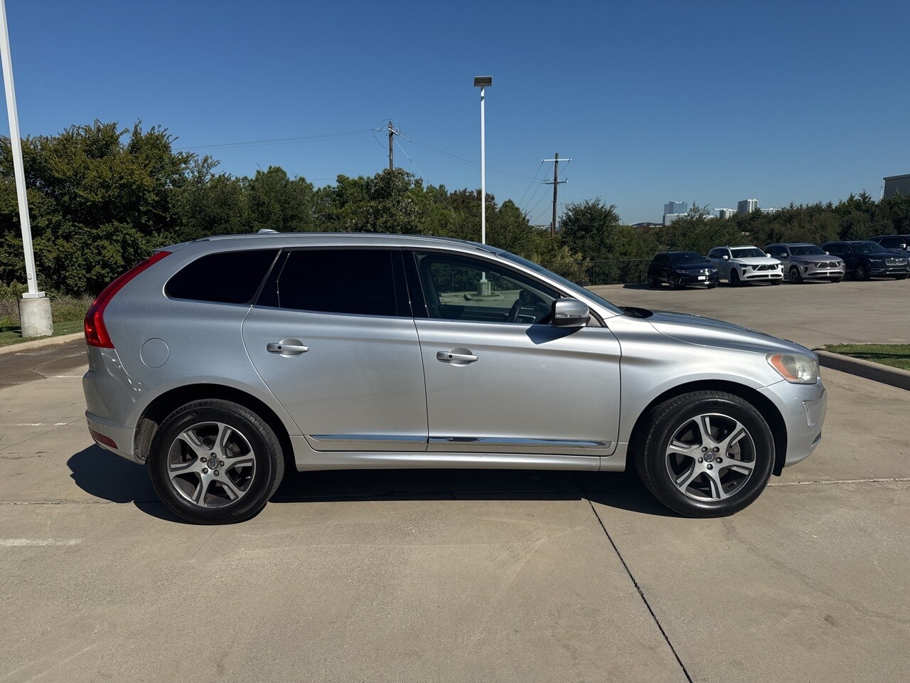 2014 Volvo XC60 T6 Premier Plus photo 4