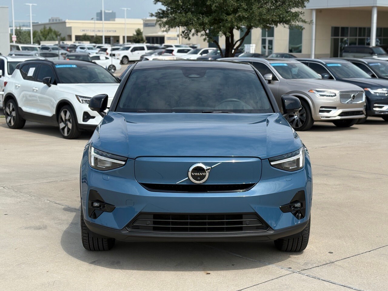 2022 Volvo C40 Recharge photo 2