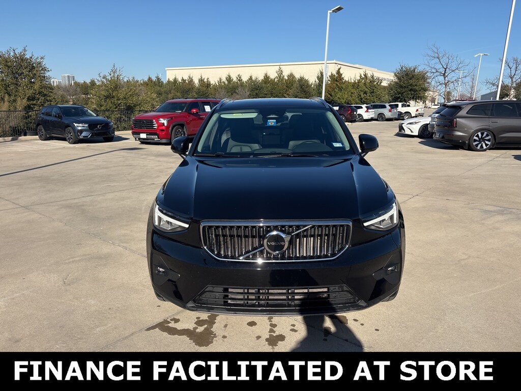 Certified 2023 Volvo XC40 B5 Plus Bright Theme SUV