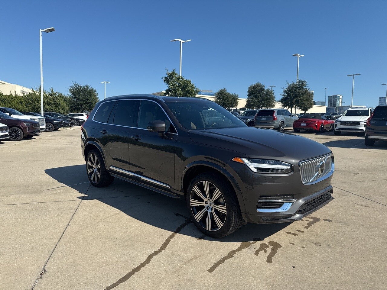 2024 Volvo XC90 B5 Plus photo 3