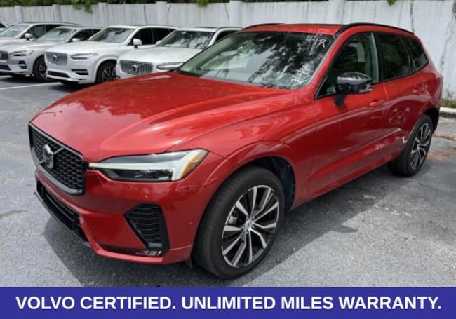 2024 Volvo XC60 B5 Plus Dark Theme SUV