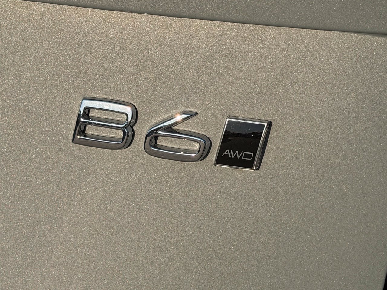 2026 Volvo XC90 Plus - Photo 7