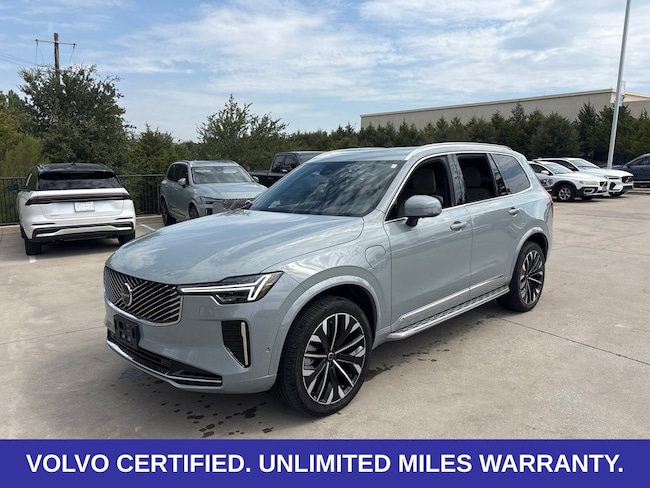 2025 Volvo XC90 Plug-In Hybrid T8 Ultra SUV
