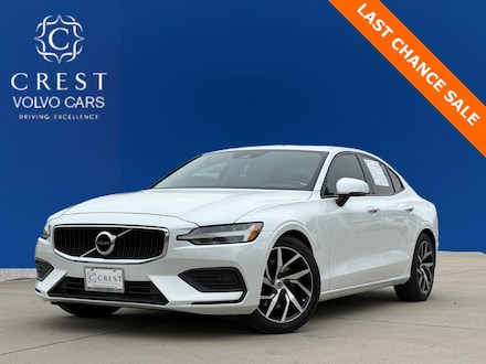 2020 Volvo S60 T5 Momentum Sedan