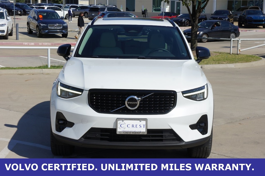 Certified 2023 Volvo XC40 B5 Plus Dark Theme SUV