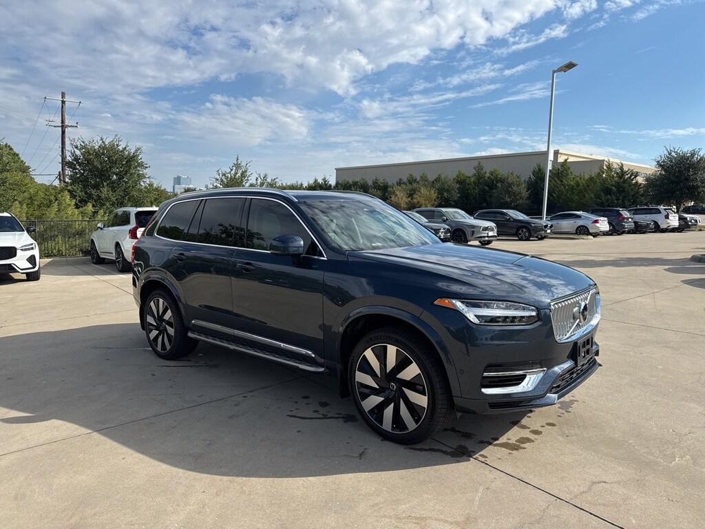 Certified 2023 Volvo XC90 Recharge Plug-In Hybrid Ultimate SUV