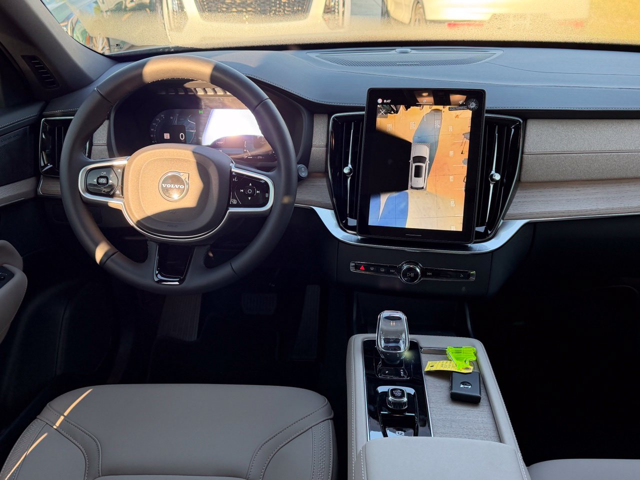 2026 Volvo XC90 Plus - Photo 11