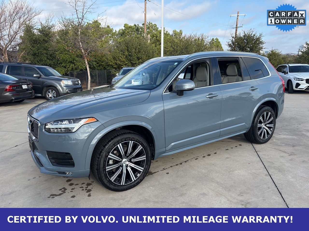 2023 Volvo XC90 Core's photo