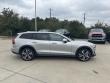 2025 Volvo V60 Cross Country B5 Plus Wagon