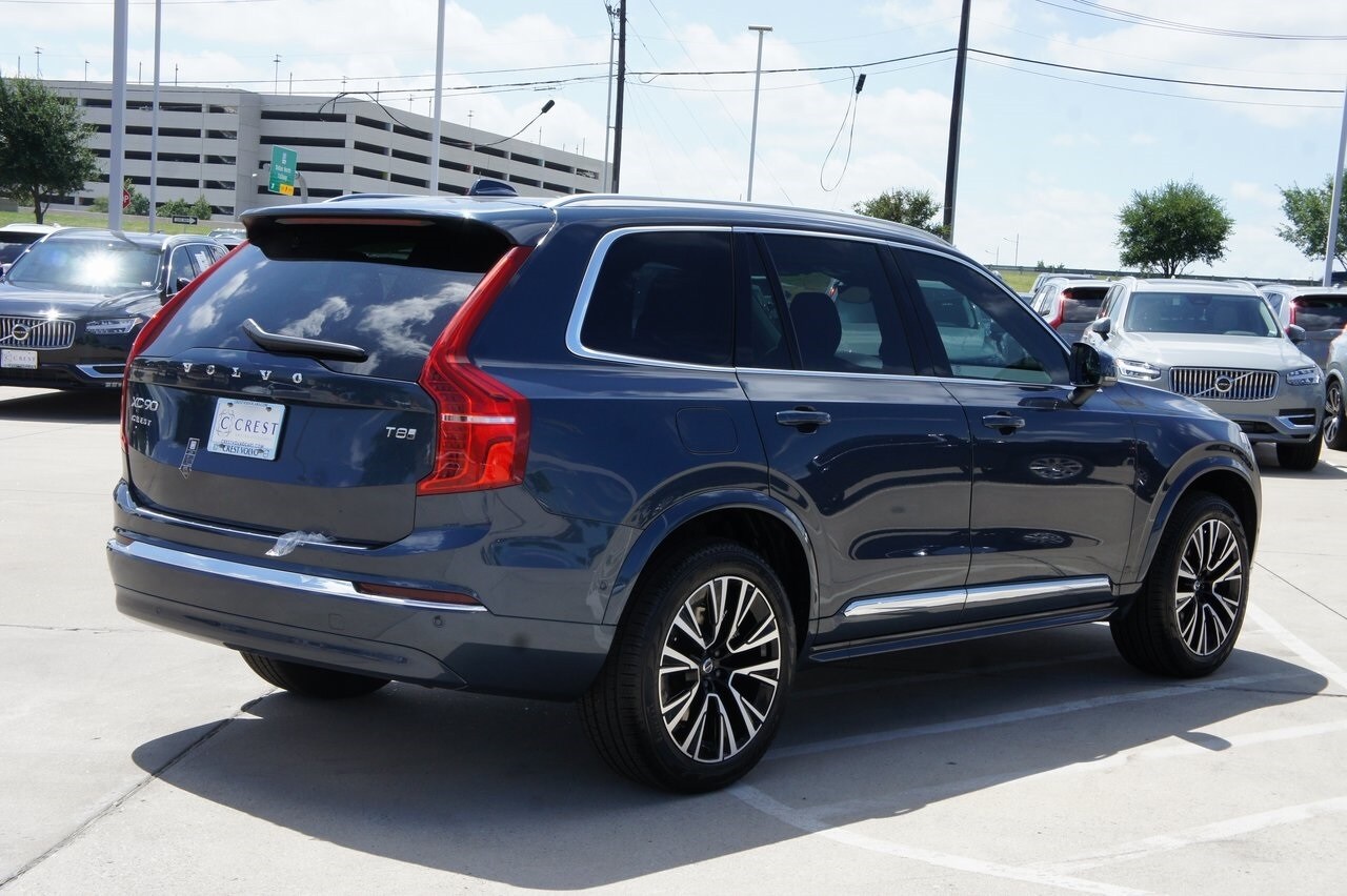 2025 Volvo XC90 T8 Plus photo 4