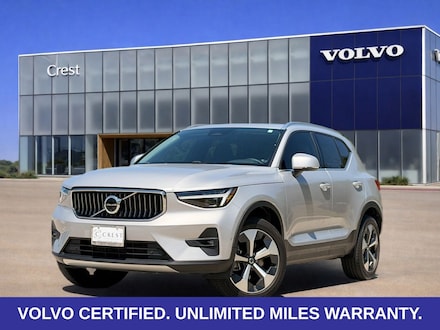 2024 Volvo XC40 B5 Plus Bright Theme SUV