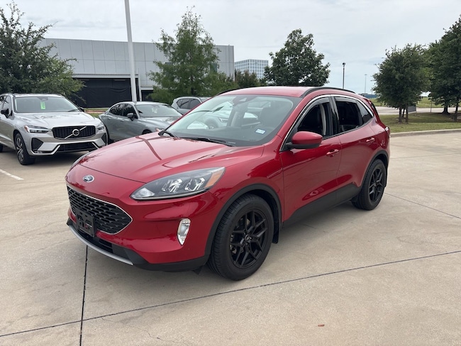 2022 Ford Escape SEL FWD's photo