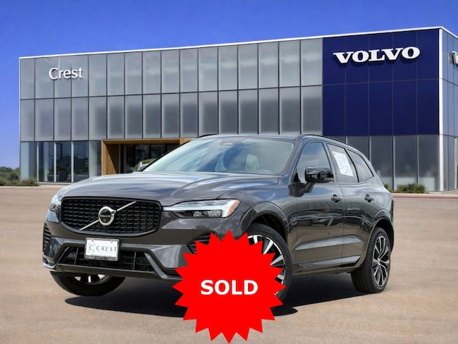 2025 Volvo XC60 B5 Plus Dark AWD's photo