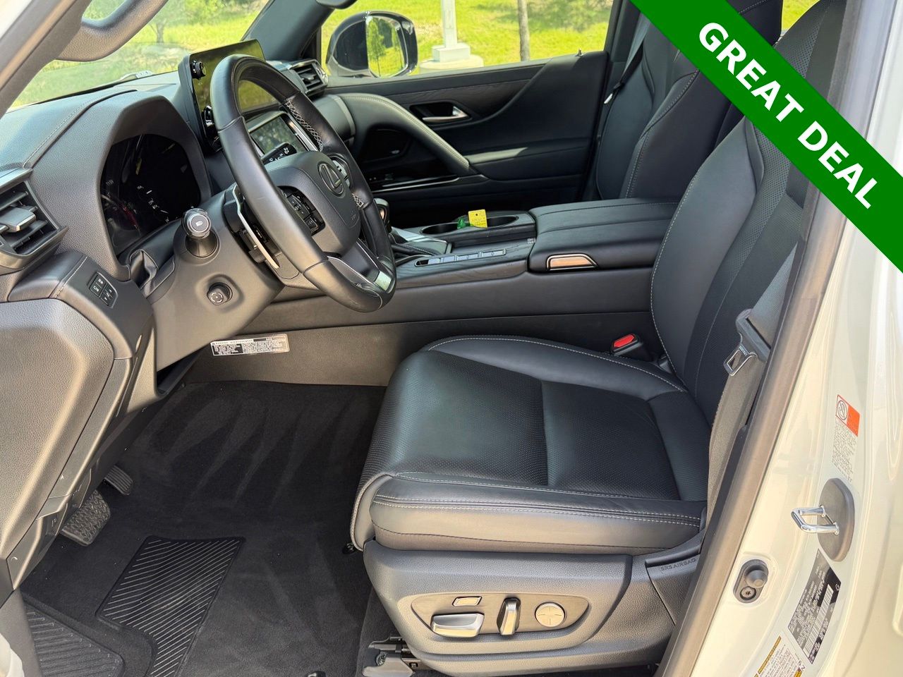 2024 Lexus LX Luxury - Photo 32
