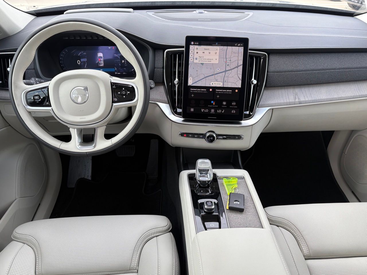 2026 Volvo XC90 Ultra - Photo 9