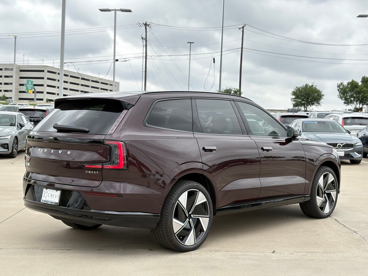 2025 Volvo EX90 Twin Motor Performance Plus photo 4