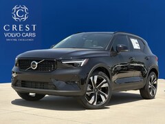 2025 Volvo XC40