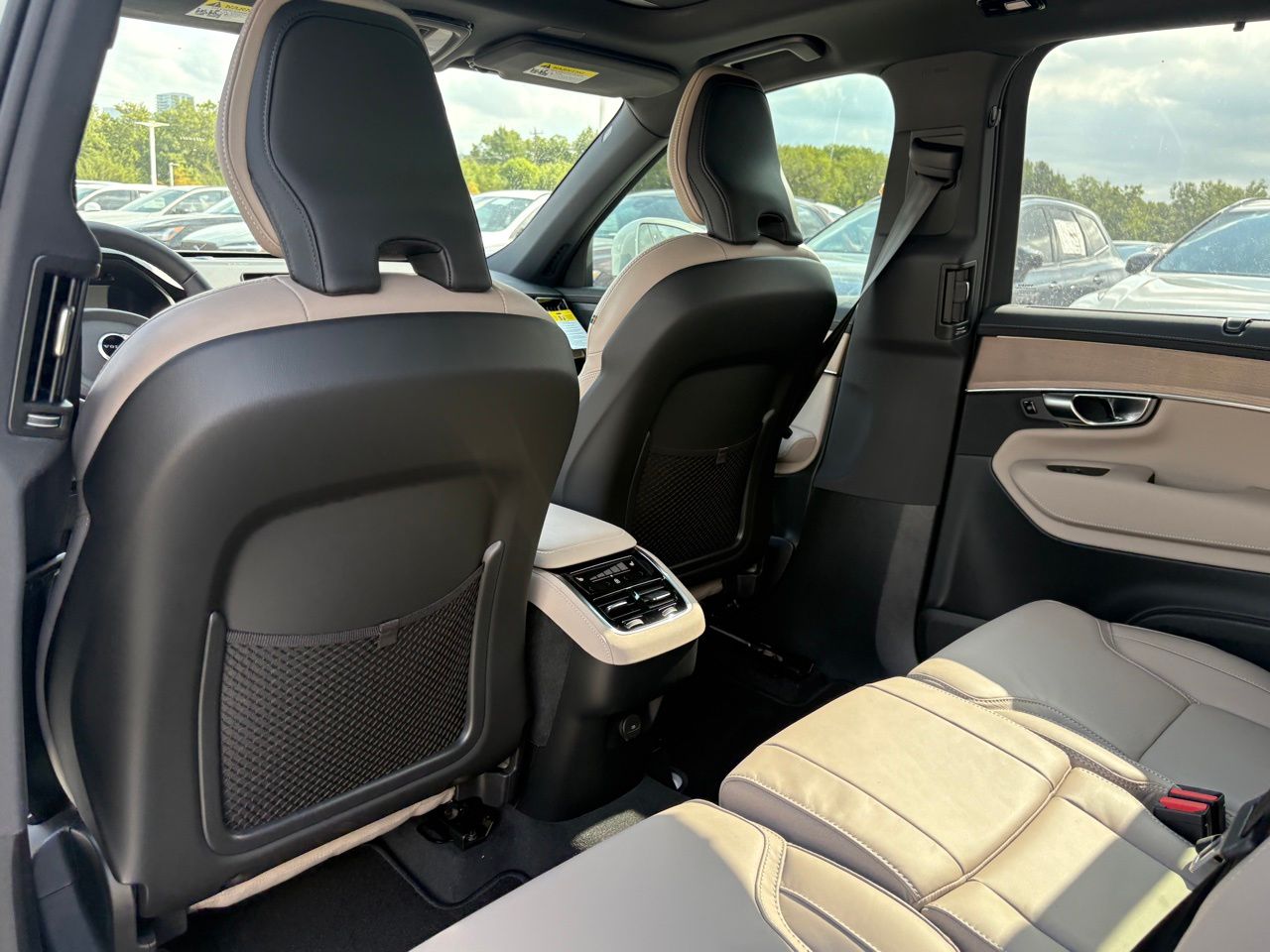 2026 Volvo XC90 Ultra - Photo 20