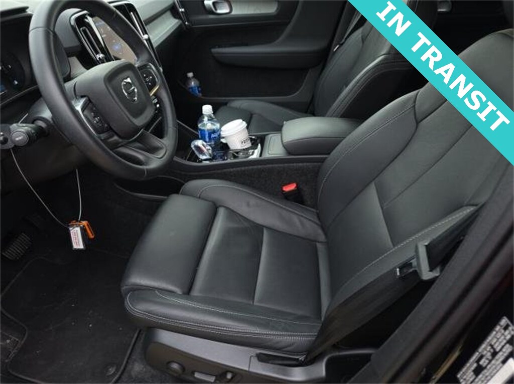 Used 2025 Volvo XC40 B5 Plus Bright Theme SUV