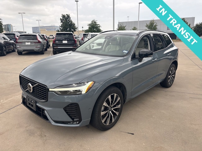 2023 Volvo XC60 B5 Plus Dark Theme FWD's photo
