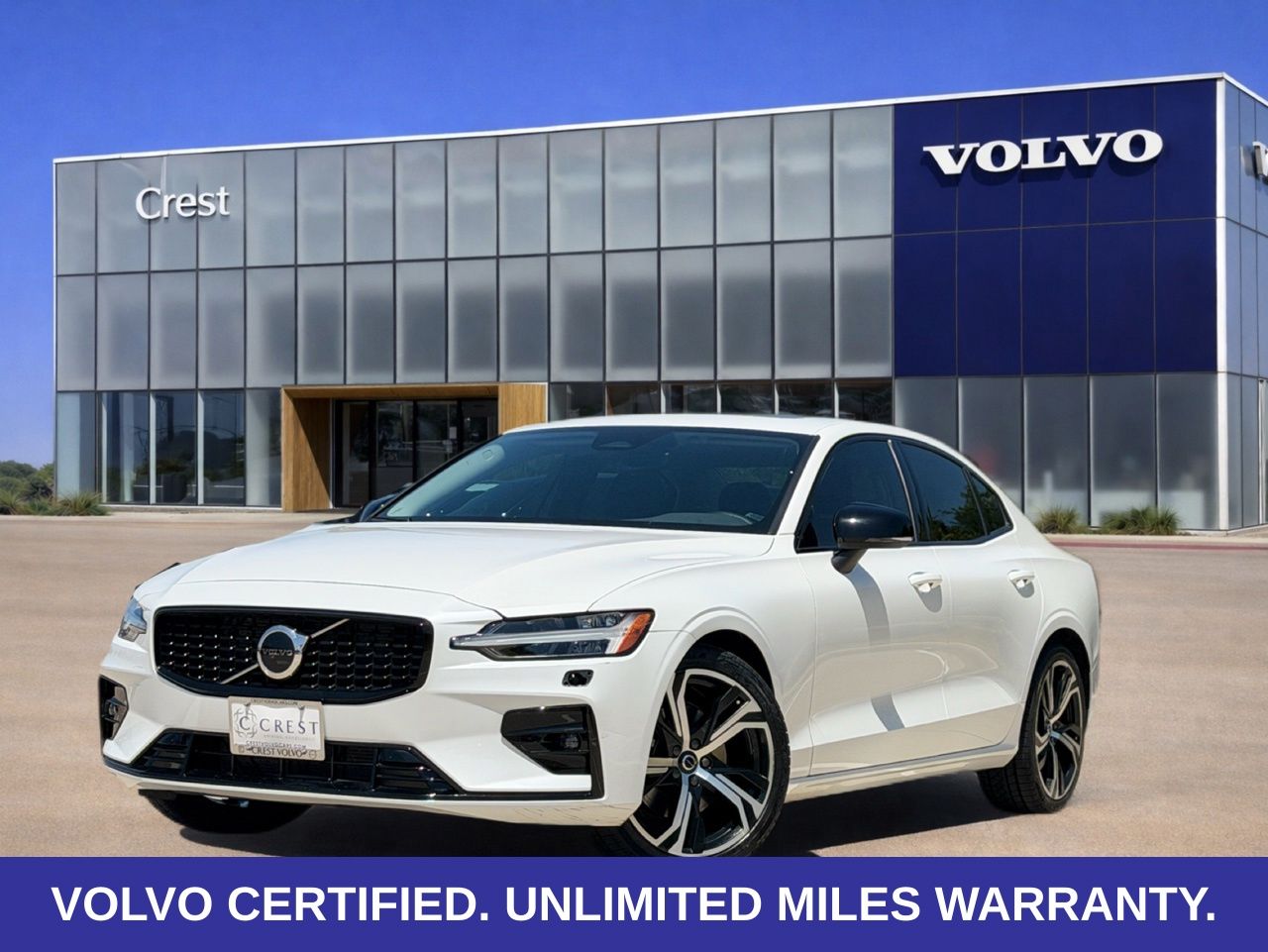 Crystal White Metallic 2024 Volvo S60 Sedan Front-Wheel Drive Automatic