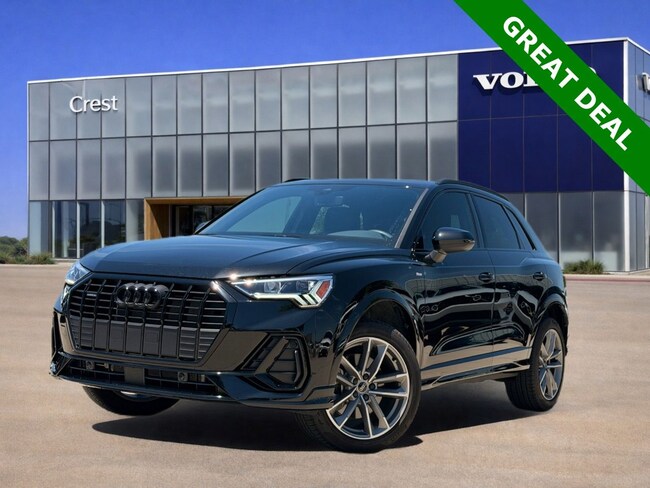 2025 Audi Q3 45 TFSI S Line Premium quattro's photo