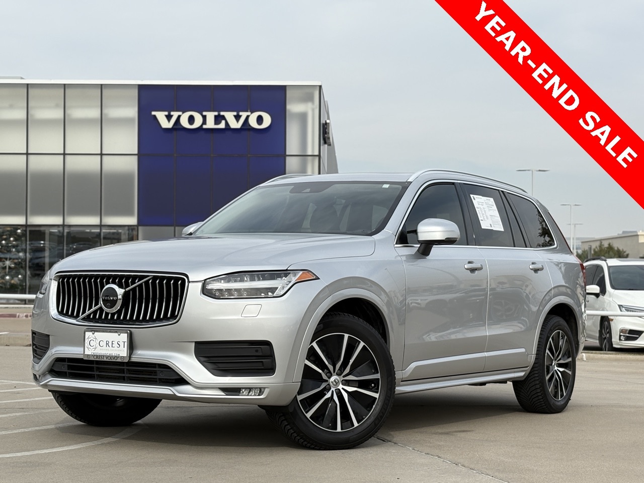 2020 Volvo XC90 Momentum's photo