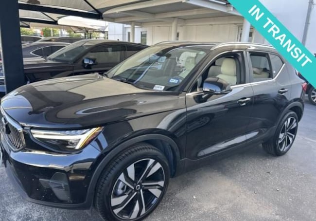 2024 Volvo XC40 Ultimate SUV