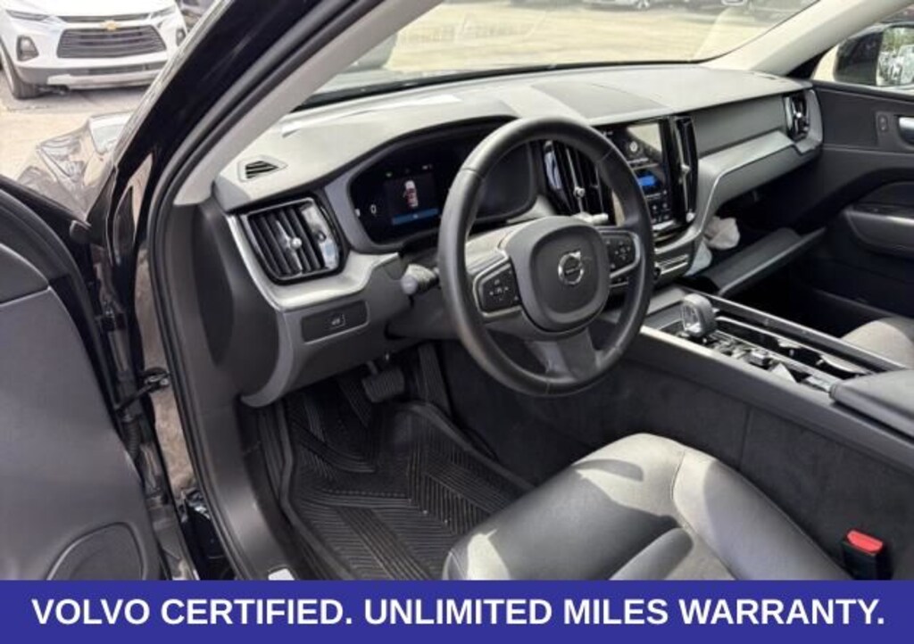 Certified 2024 Volvo XC60 B5 AWD SUV