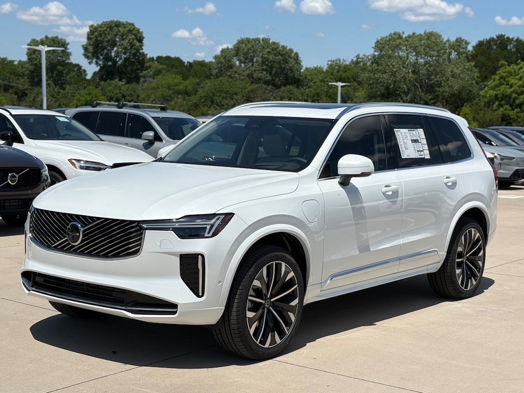 New 2025 Volvo XC90 plug-in hybrid T8 (2025.5) Ultra 7-Seater SUV