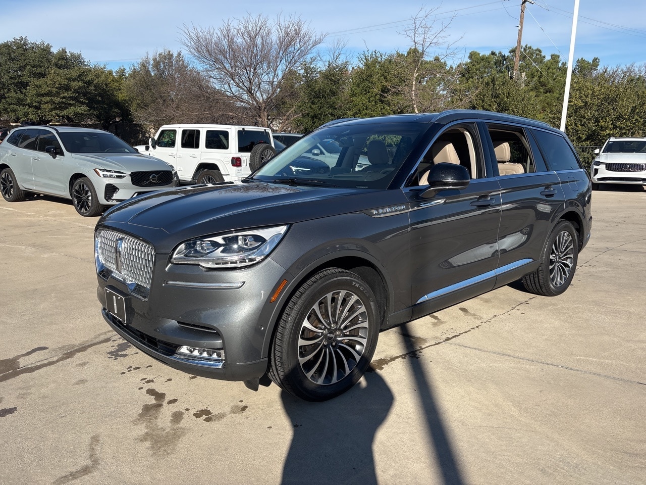 2023 Lincoln Aviator Reserve's photo