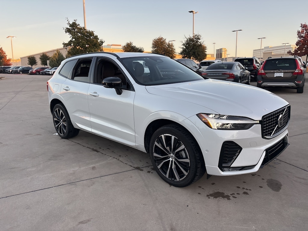 Certified 2024 Volvo XC60 B5 Plus Dark Theme SUV