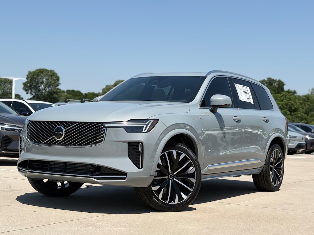New 2025 Volvo XC90 plug-in hybrid T8 (2025.5) Core 7-Seater SUV