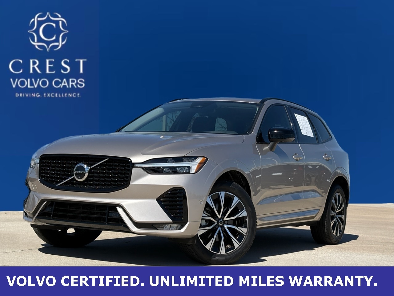 2025 Volvo XC60 B5 Plus Dark Theme AWD